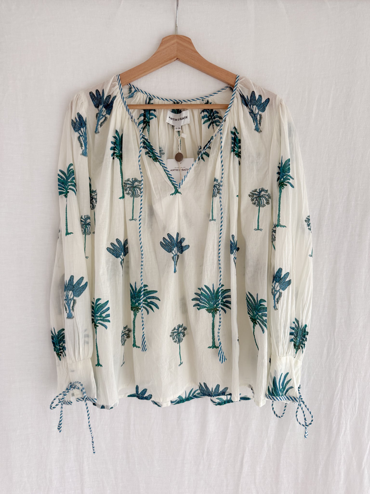 ANTIK BATIK (NWT) - SIZE S/38