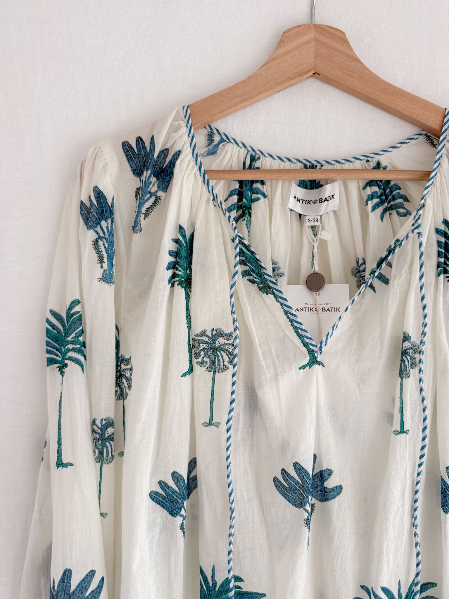 ANTIK BATIK (NWT) - SIZE S/38