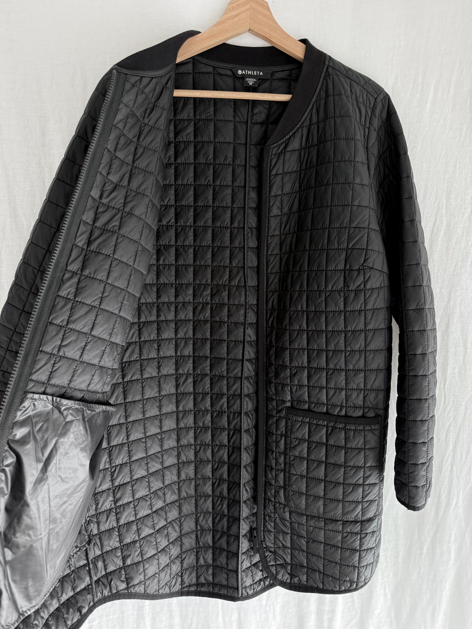 ATHLETA - SIZE M
