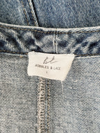 BOBBLES & LACE - SIZE L