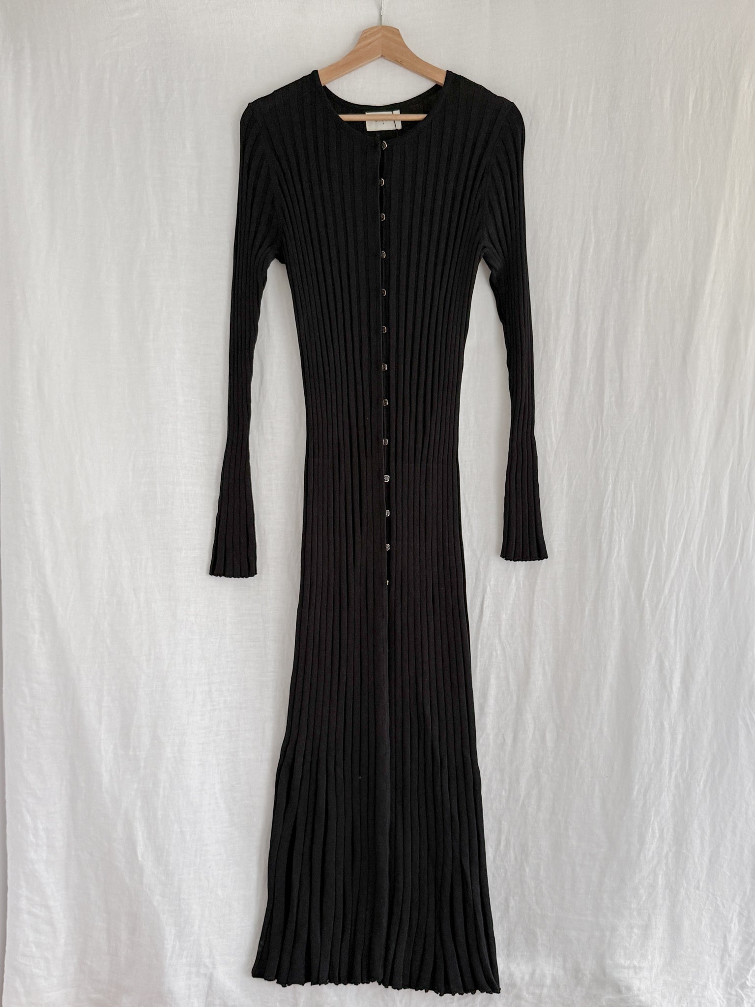 DISSH (NWT) - SIZE S