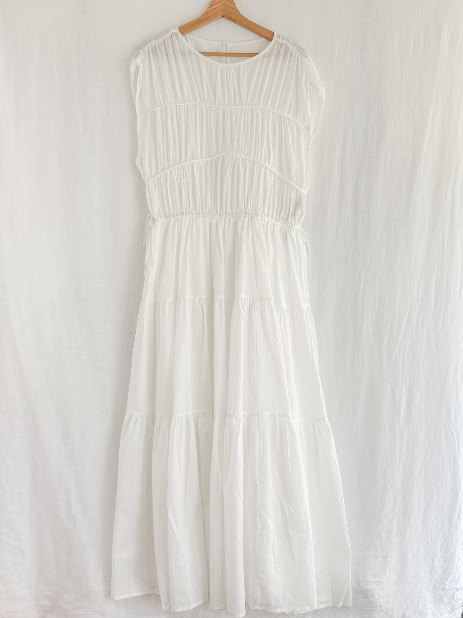 DISSH (NWT) - SIZE 6