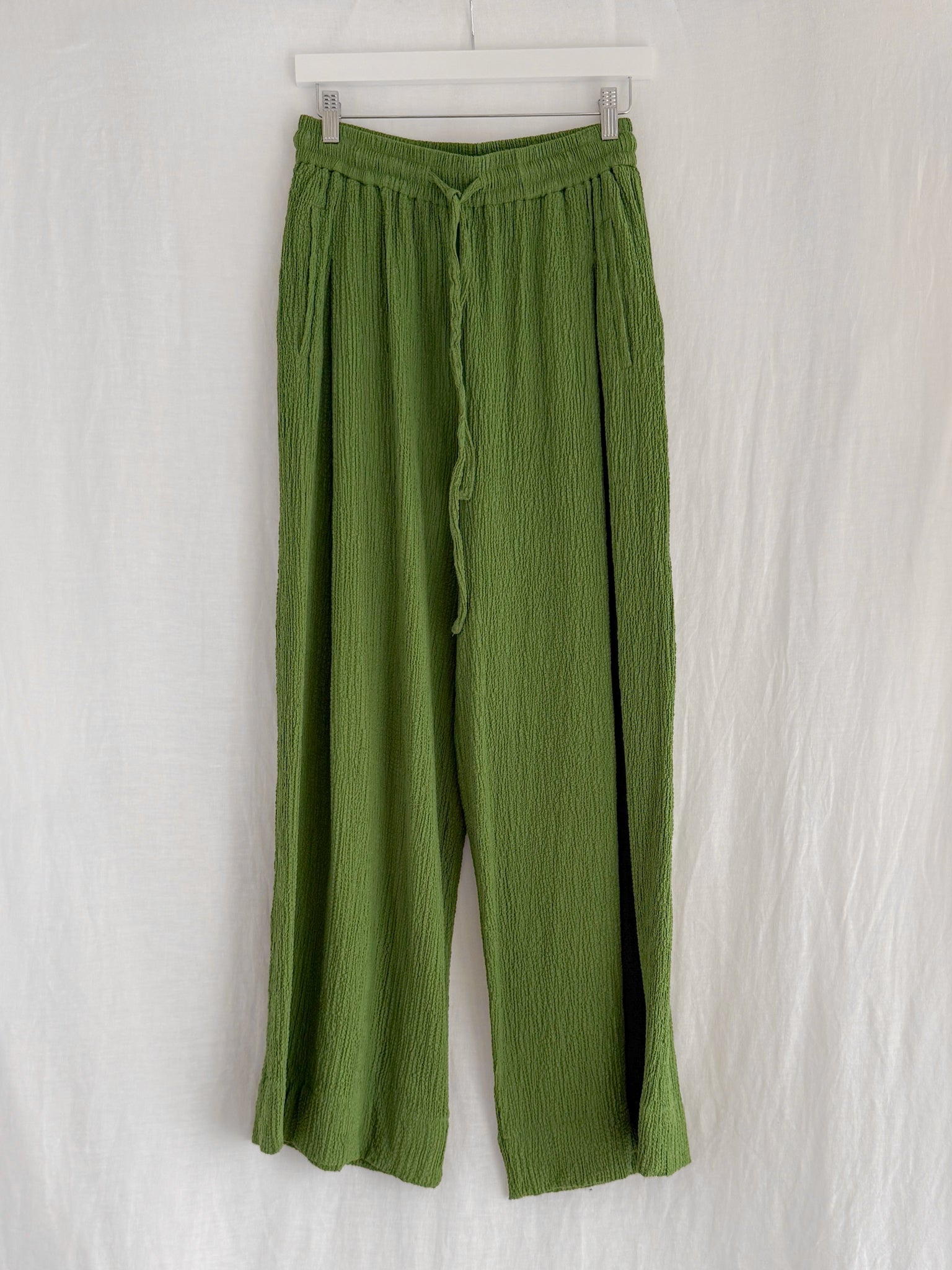 ESSENTIAL ANTWERP - SIZE 38
