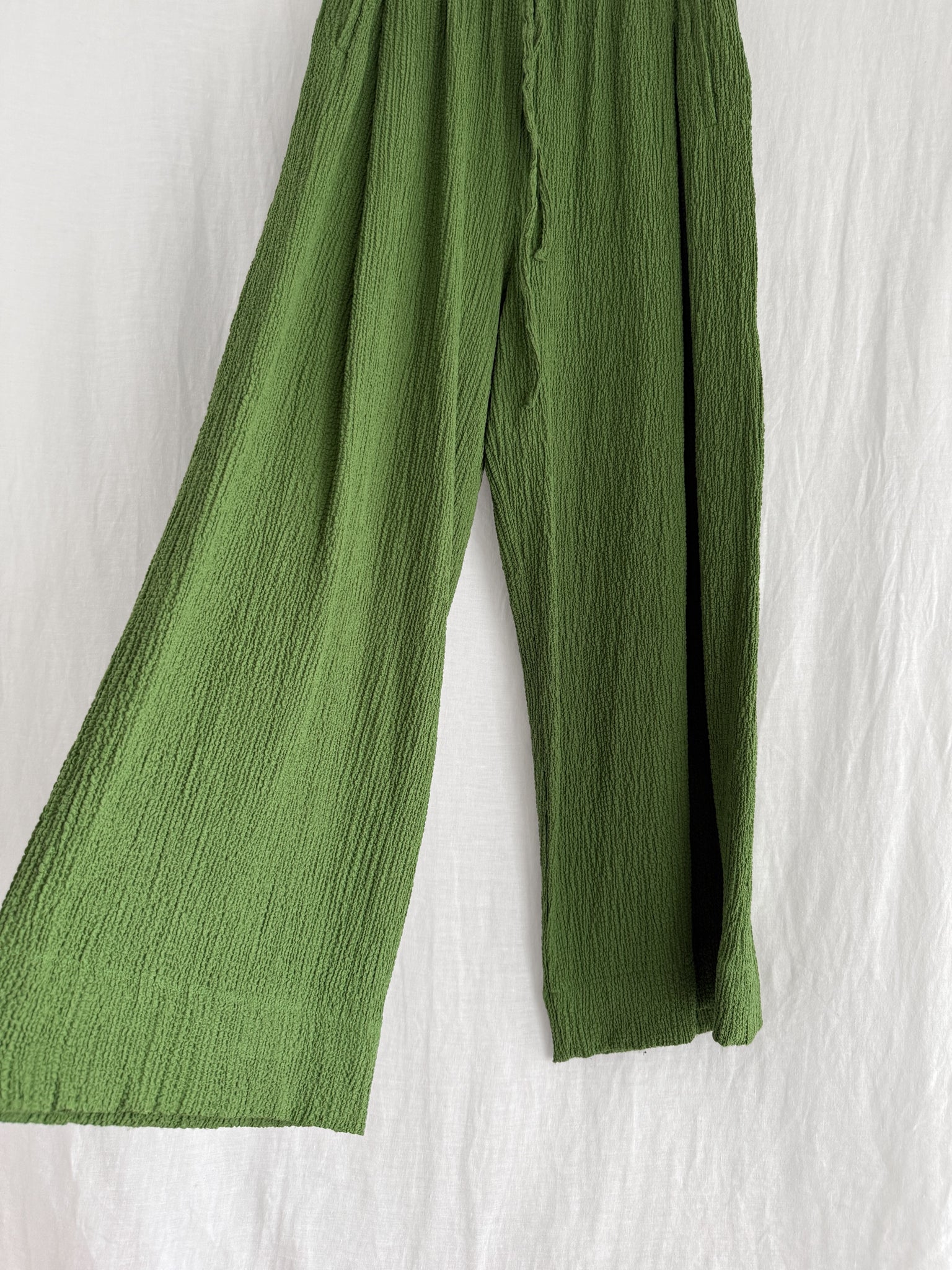 ESSENTIAL ANTWERP - SIZE 38