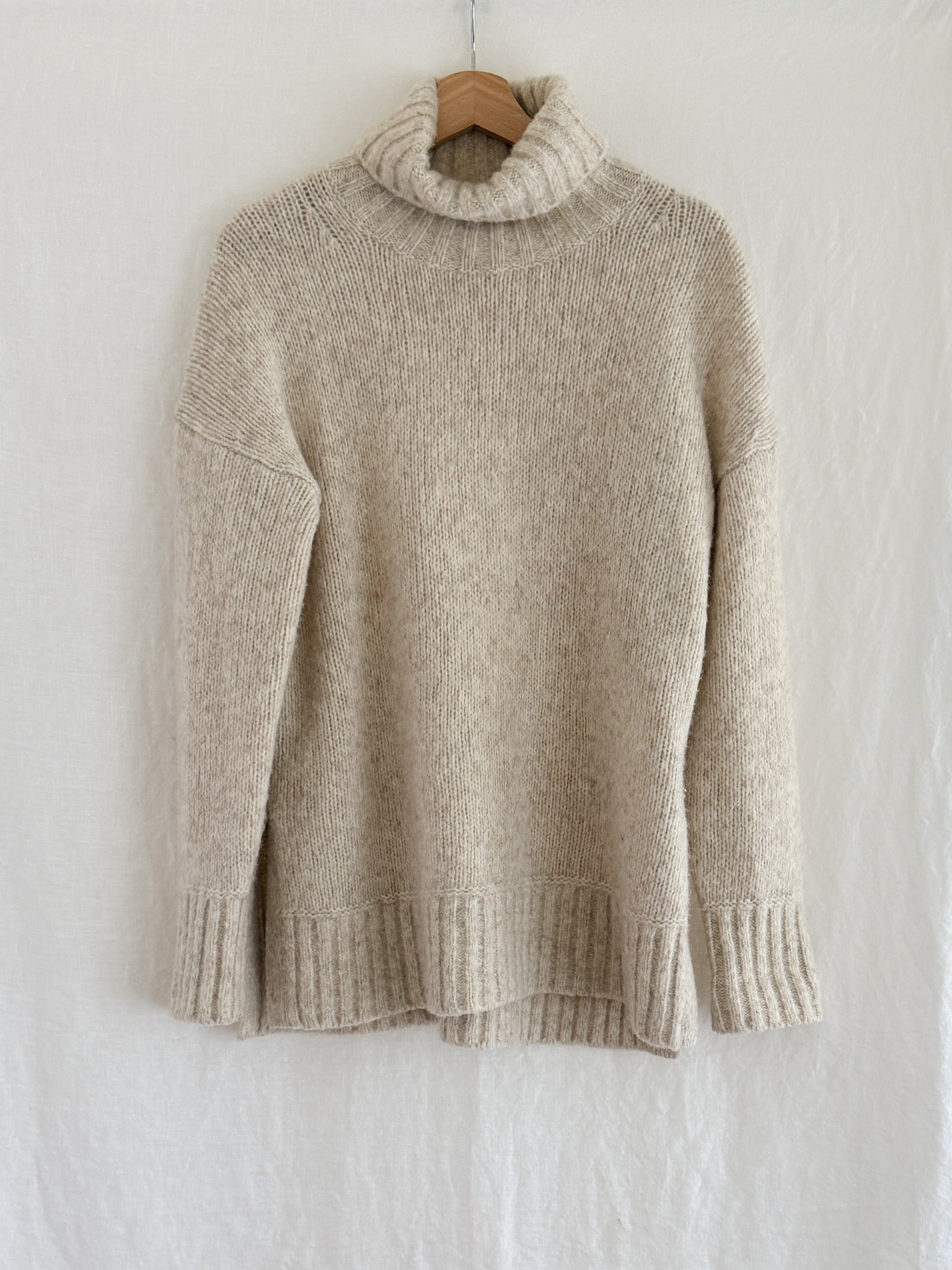 EVERLANE - SIZE M