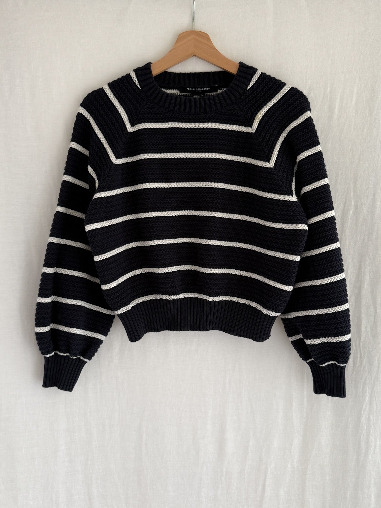 FRENCH CONNECTION - SIZE M