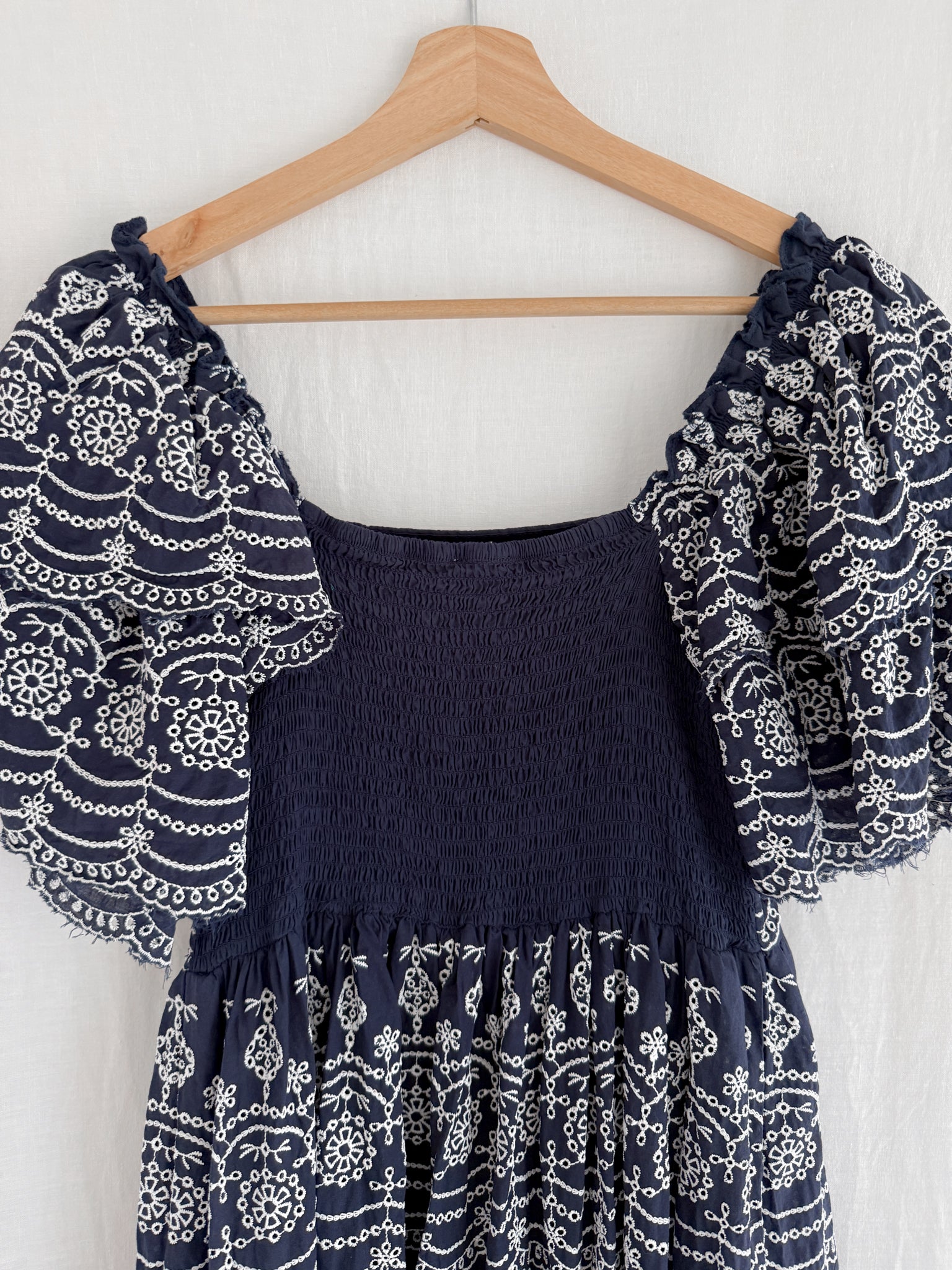 JOIE - SIZE M