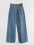 LEVI'S - SIZE 23