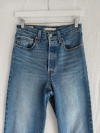 LEVI'S - SIZE 27