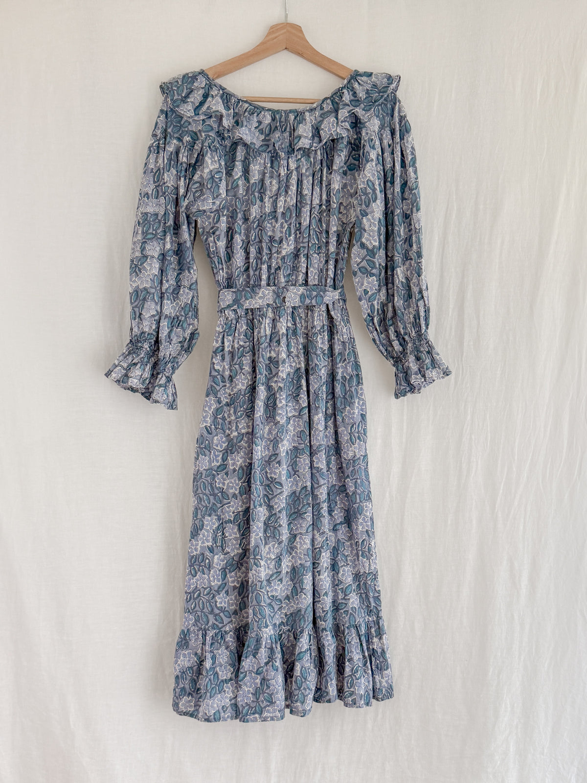 MILLE RESORT & TRAVEL - SIZE M