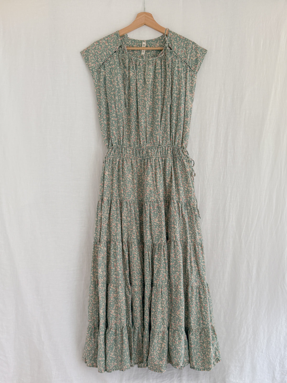 MIRTH - SIZE ESTIMATE M/L