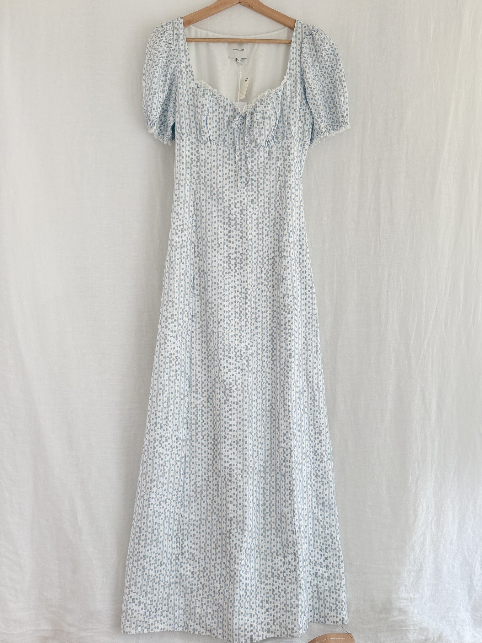 REFORMATION - SIZE 6