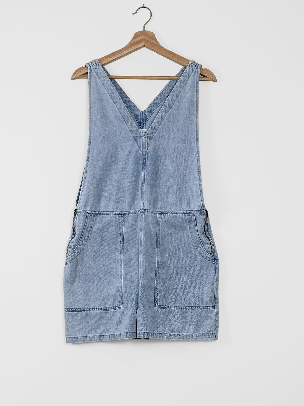 THREAD & SUPPLY - SIZE M