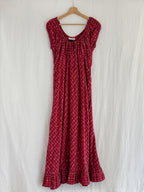 UNIVERSAL THREAD (NWT) - SIZE M