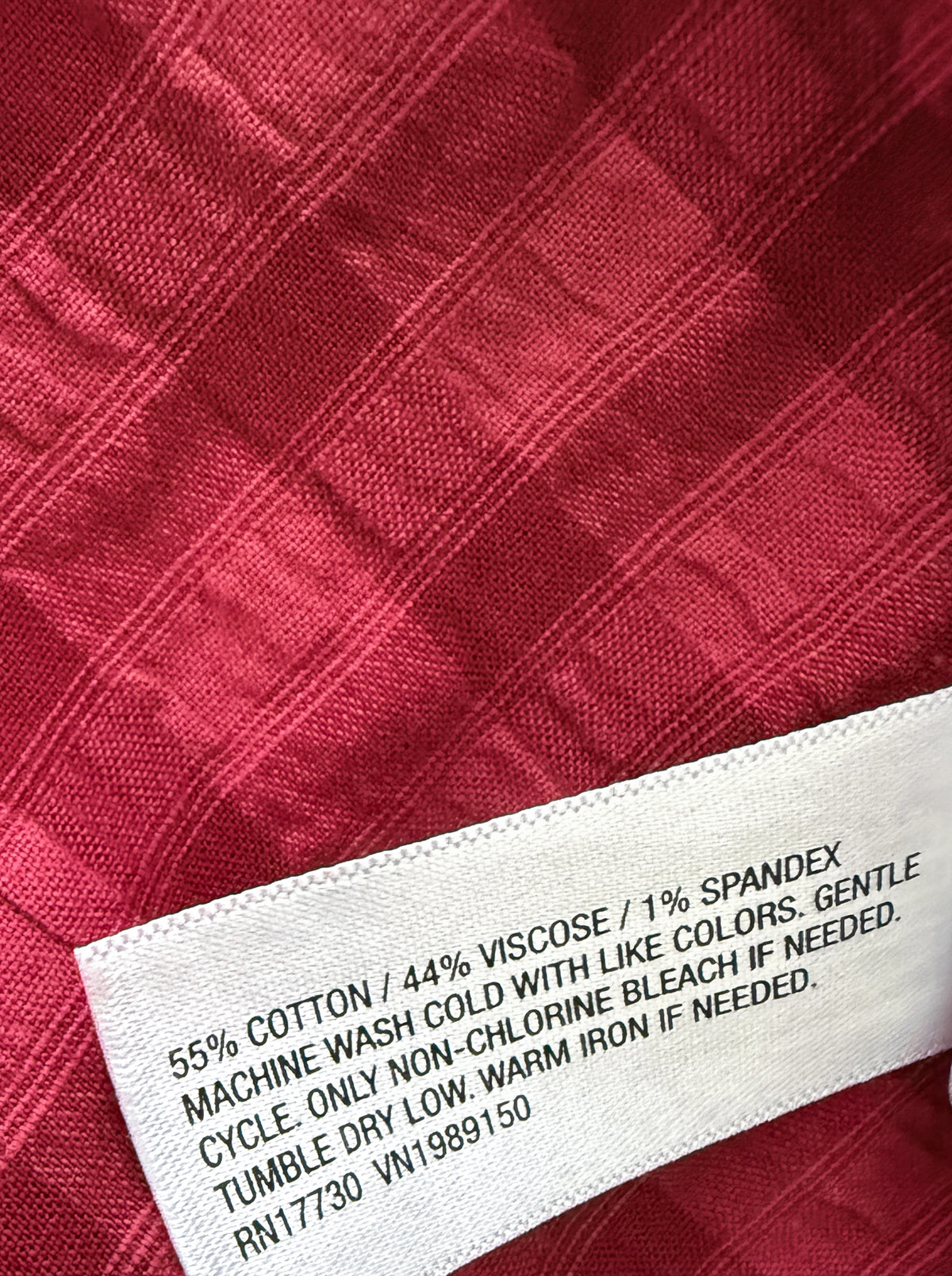 UNIVERSAL THREAD (NWT) - SIZE M