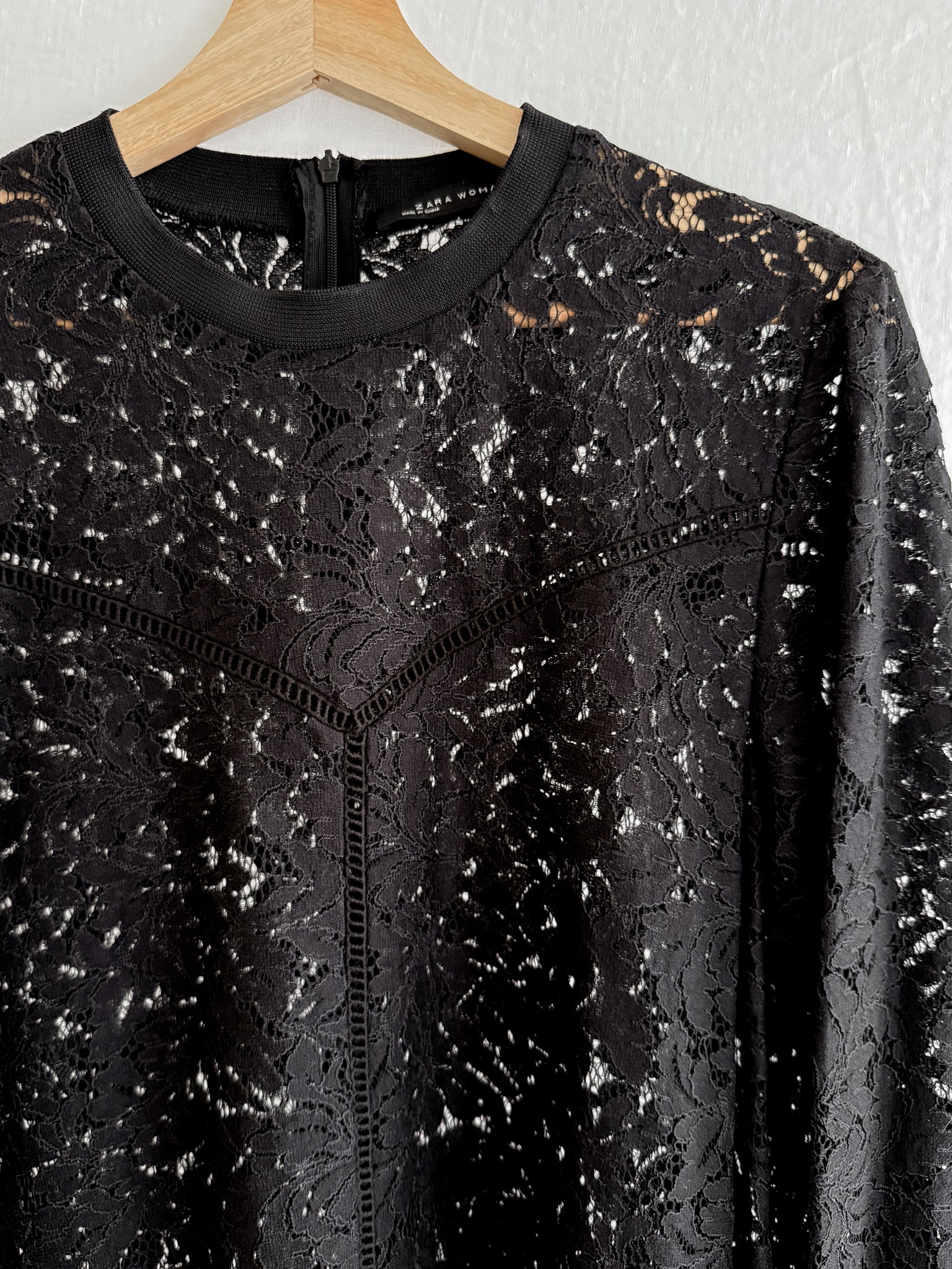 ZARA - SIZE M