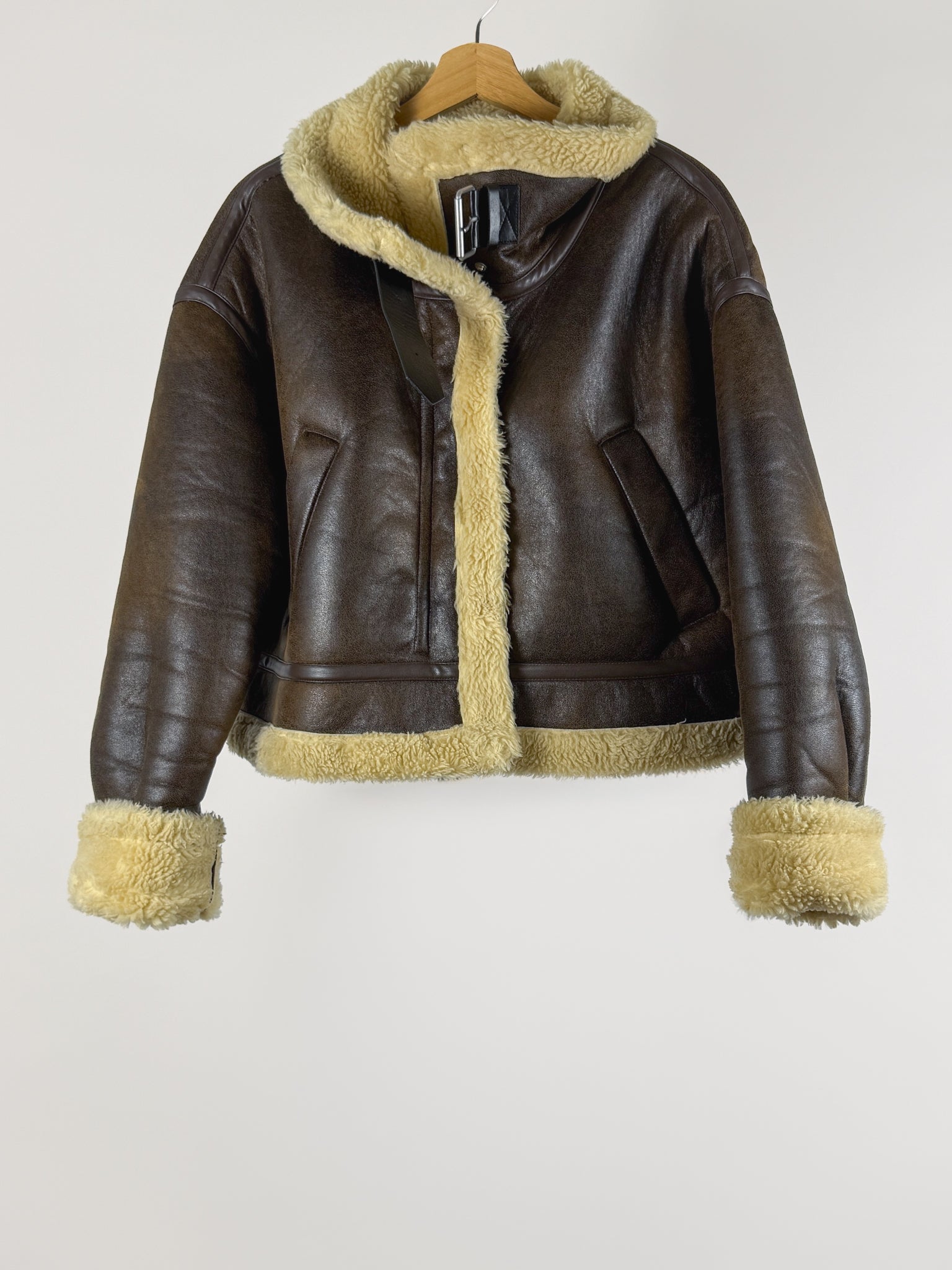 ZARA - SIZE L