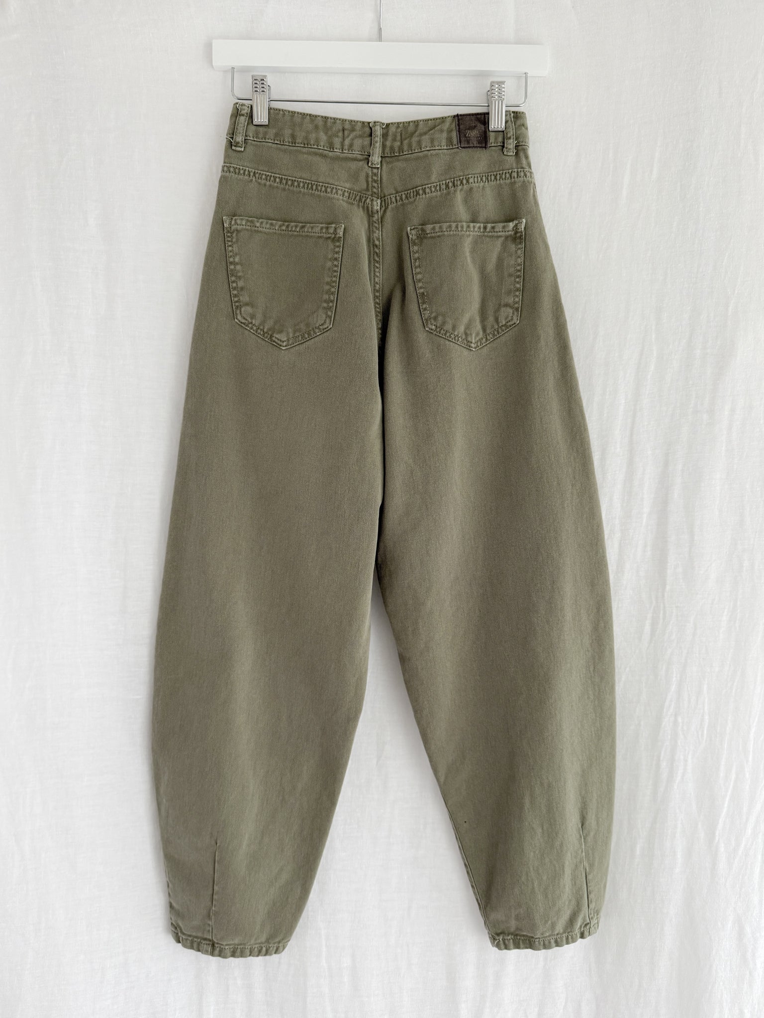 ZARA - SIZE EUR34/US2