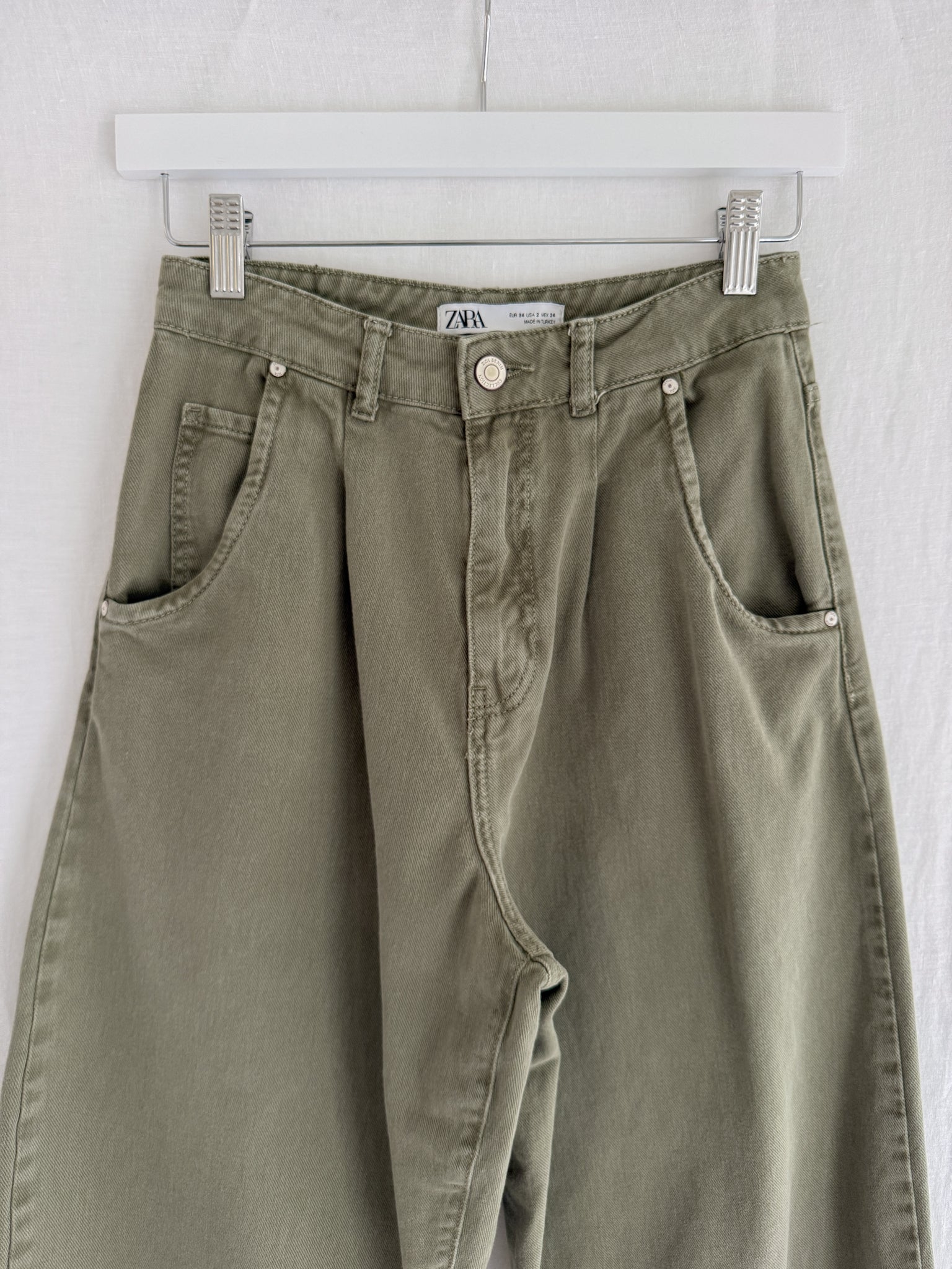 ZARA - SIZE EUR34/US2