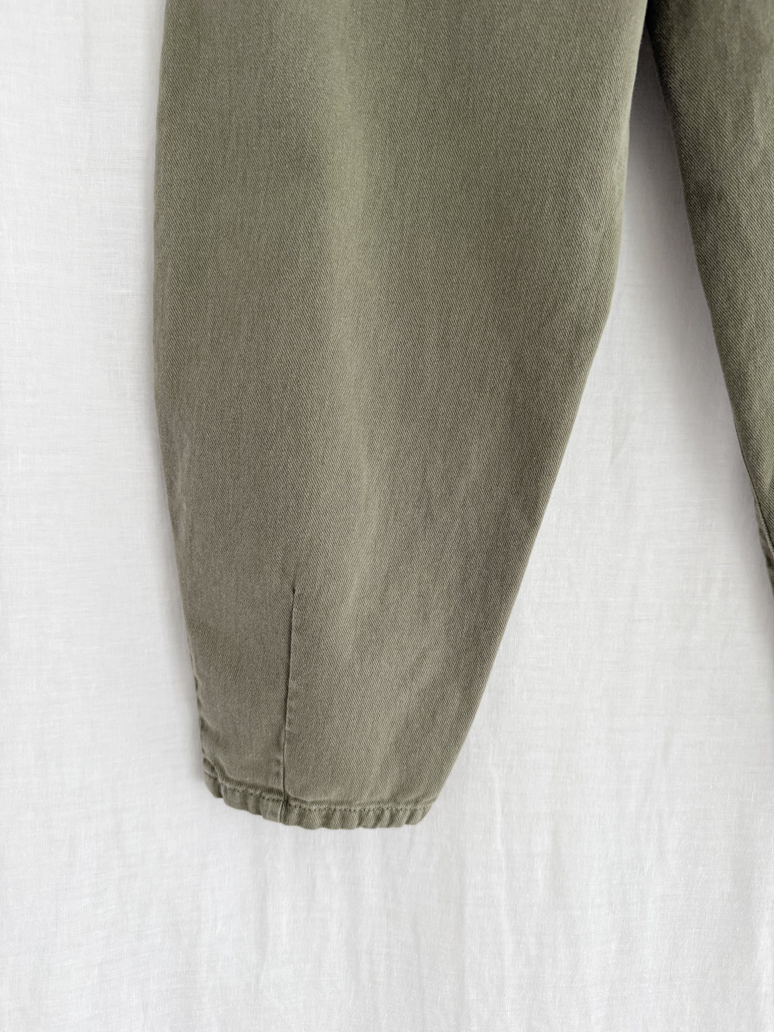 ZARA - SIZE EUR34/US2